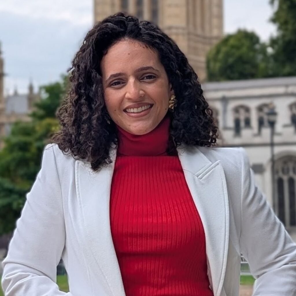 Connecting Stories | Financial Literacy & Empowerment for Women