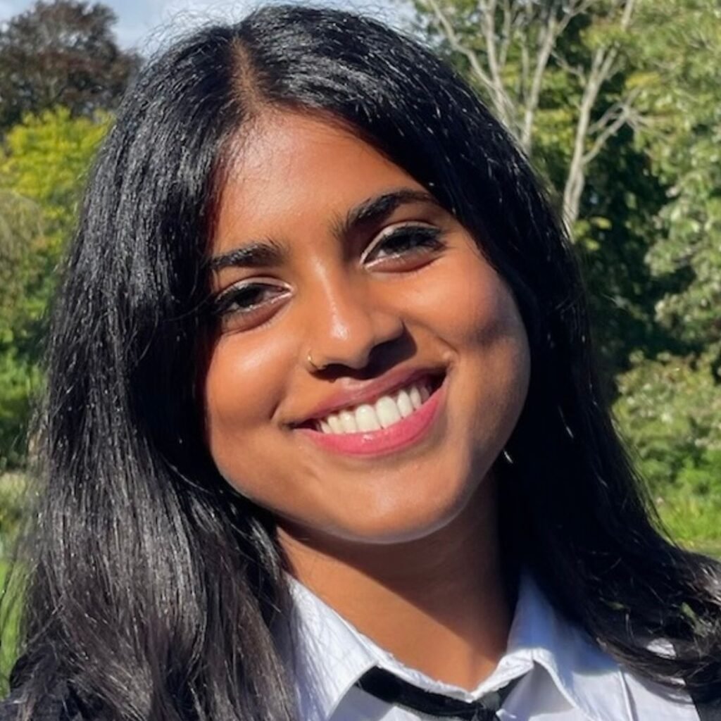 Connecting Stories | Financial Literacy & Empowerment for Women