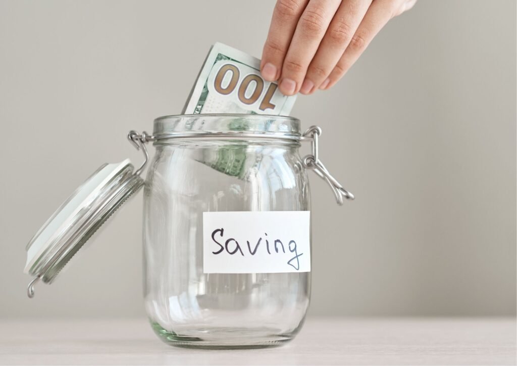 Budget planner tool used to help participants track income, expenses and savings goals.