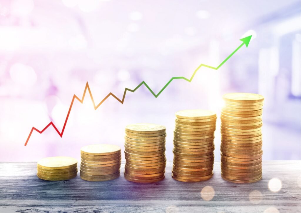A picture of money growth depicting compound growth with investment